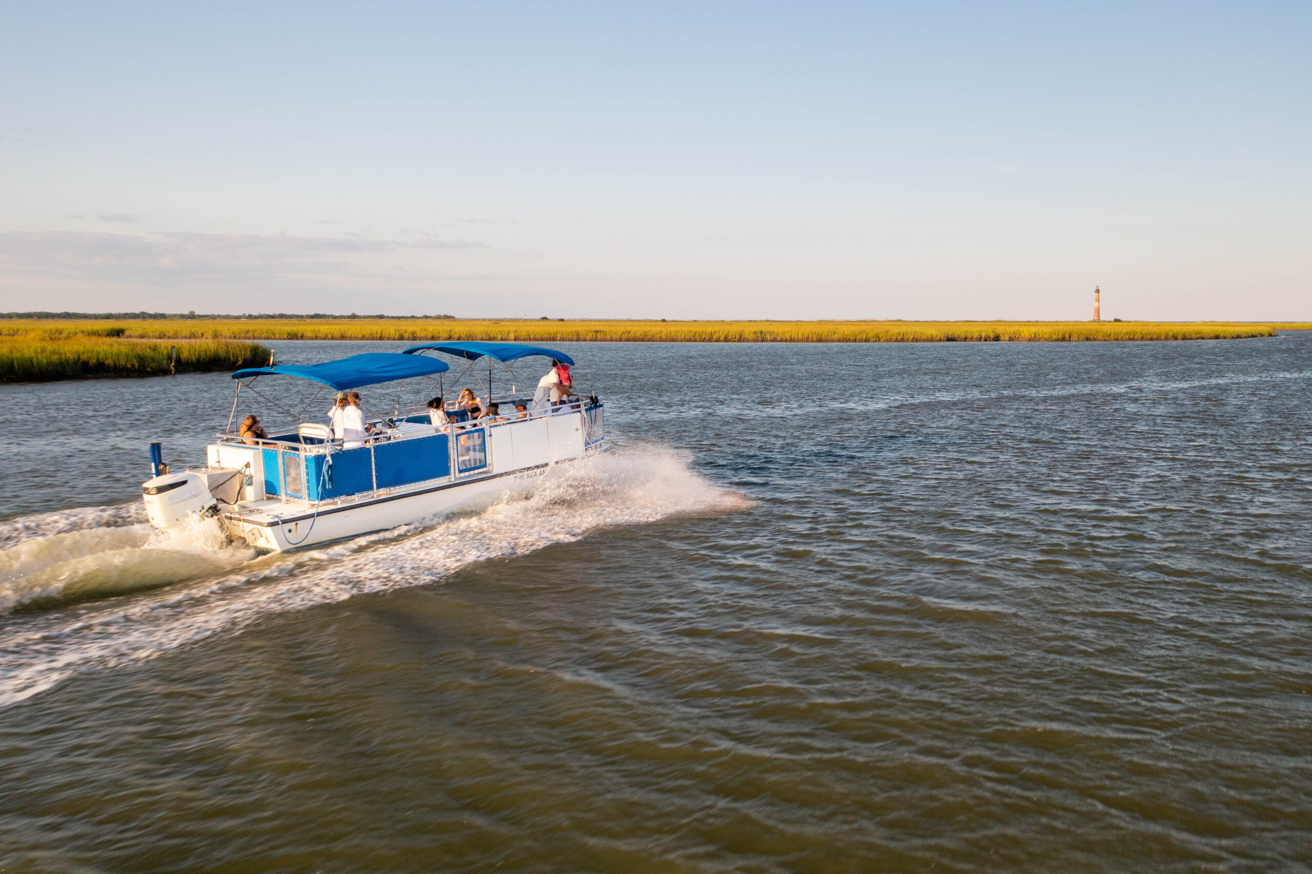 Explore Flipper Finders' Premier Boat Tours at Folly Beach